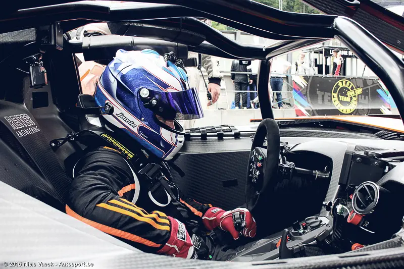 Jamie Vandenbalck — In the cockpit