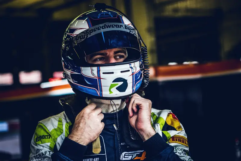 Jamie Vandenbalck — Putting on the helmet