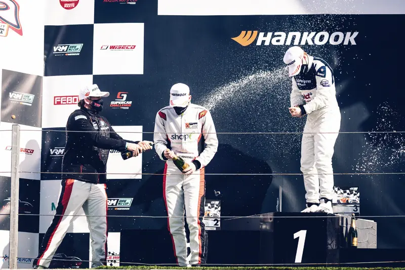 Jamie Vandenbalck — Champagne on the podium (2021)